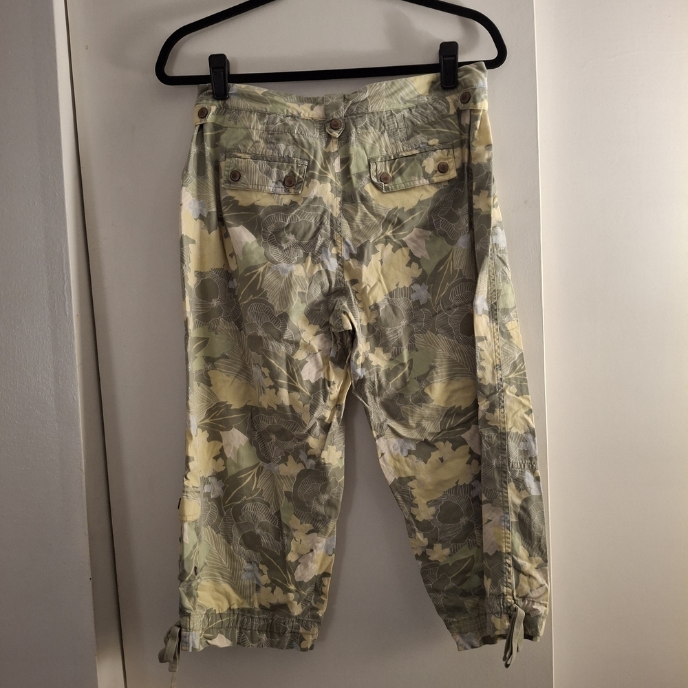 Sigrid Olsen Women's Leafy Patterned Cargo Pants - Picture 2 of 9